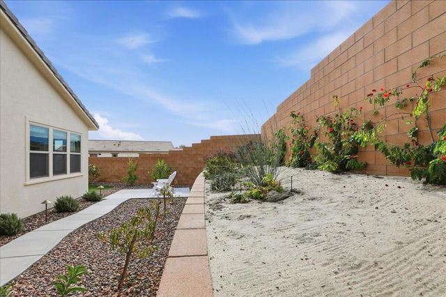 73721 Raphael Drive, Palm Desert, CA 92211