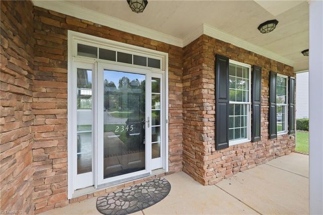 2345 Rockland Circle, High Point, NC 27265