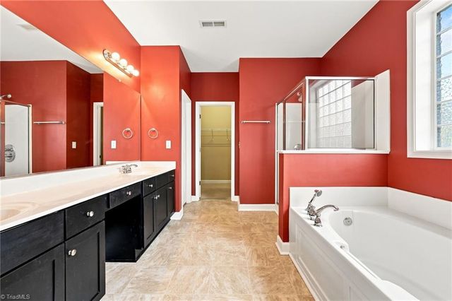 2345 Rockland Circle, High Point, NC 27265