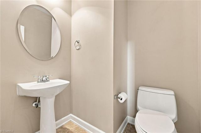 2345 Rockland Circle, High Point, NC 27265