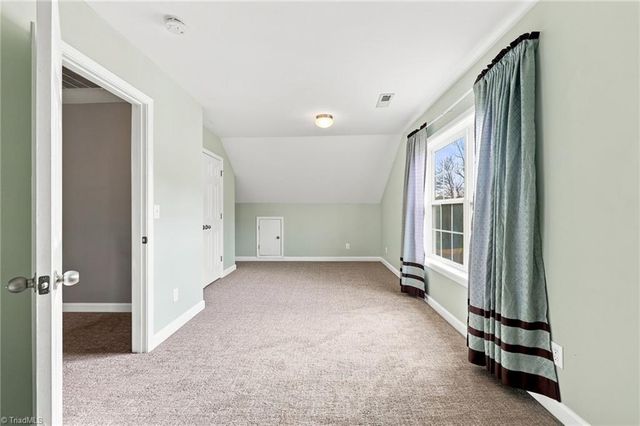 2345 Rockland Circle, High Point, NC 27265
