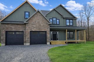 4 Cherry Hill Road, Cornwall, NY 12518