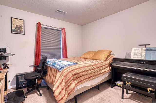 5131 Mustang Drive, Evansville, IN 47715