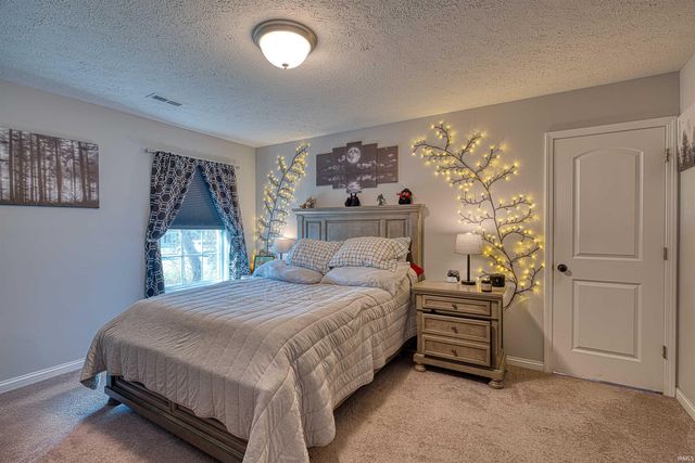 5131 Mustang Drive, Evansville, IN 47715