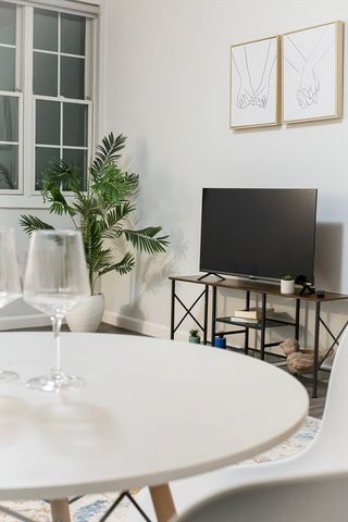 1505 Commonwealth Ave 501, Boston, MA 02135