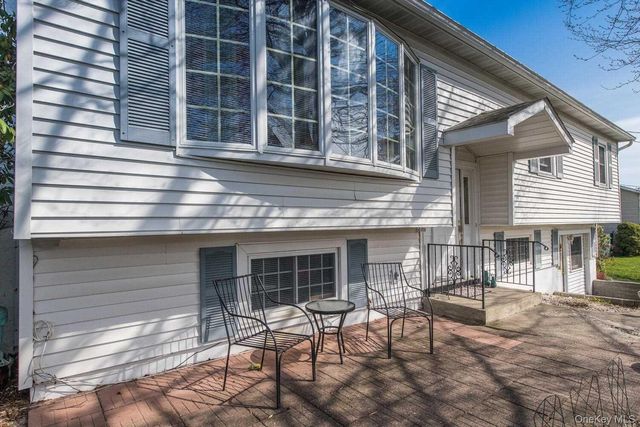 12 Dwyer Lane, Wappingers Falls, NY 12590