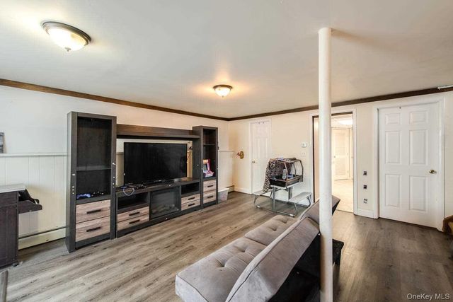 12 Dwyer Lane, Wappingers Falls, NY 12590