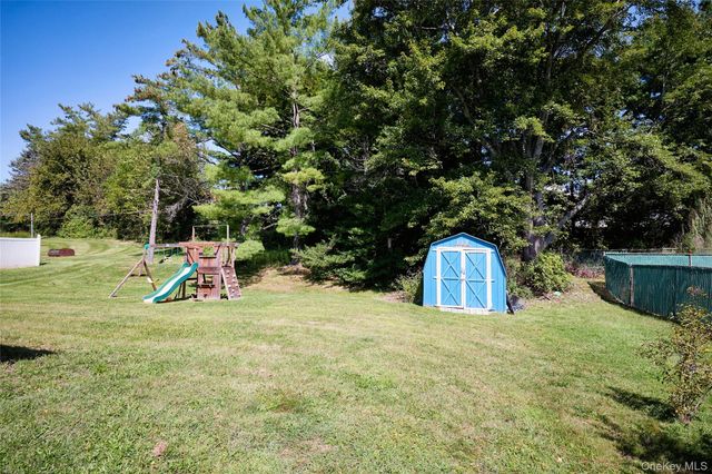 12 Dwyer Lane, Wappingers Falls, NY 12590