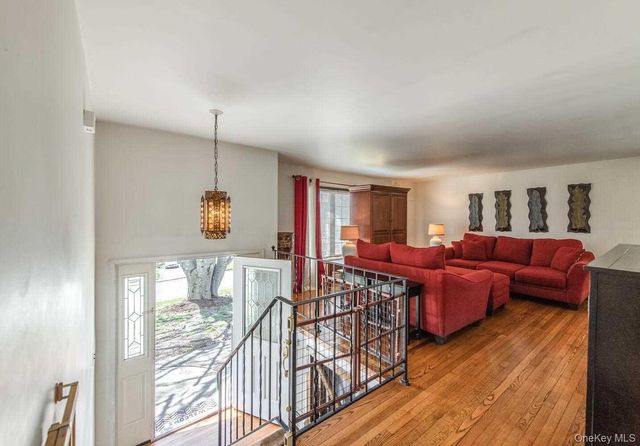 12 Dwyer Lane, Wappingers Falls, NY 12590