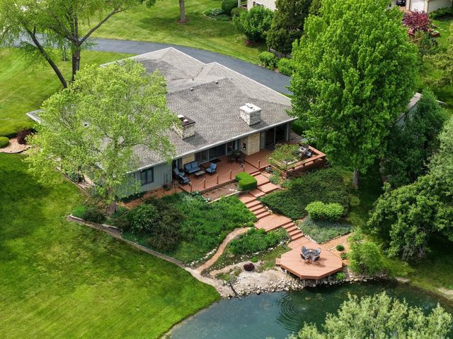 2735 Fenceline ROAD, Mount Pleasant, WI 53406