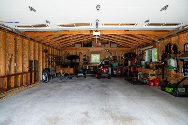 2735 Fenceline ROAD, Mount Pleasant, WI 53406