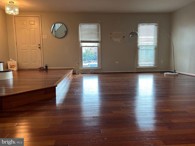46706 BULLFINCH SQ, Sterling, VA 20164