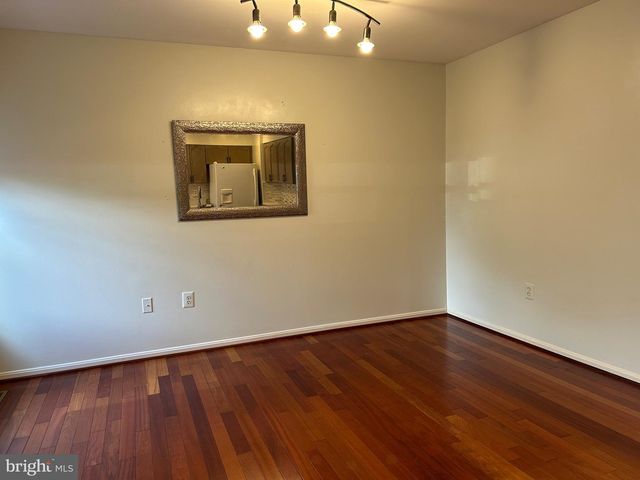 46706 BULLFINCH SQ, Sterling, VA 20164