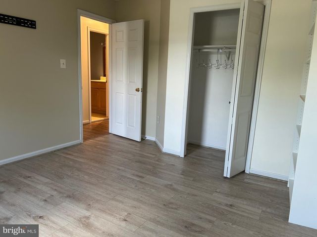 46706 BULLFINCH SQ, Sterling, VA 20164