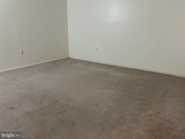 46706 BULLFINCH SQ, Sterling, VA 20164