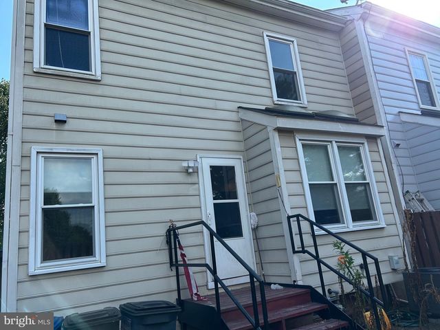 46706 BULLFINCH SQ, Sterling, VA 20164