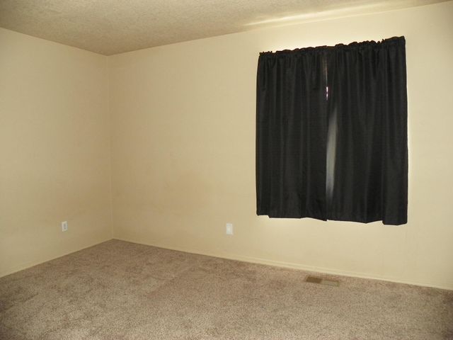 1828 Chicoma Road NE, Rio Rancho, NM 87144