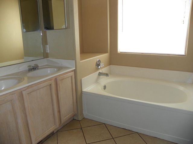 1828 Chicoma Road NE, Rio Rancho, NM 87144