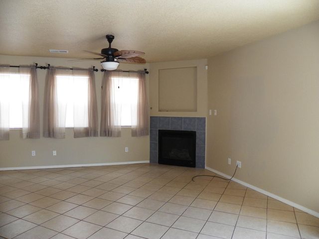 1828 Chicoma Road NE, Rio Rancho, NM 87144