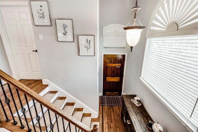 5212 Washington Avenue, Houston, TX 77007