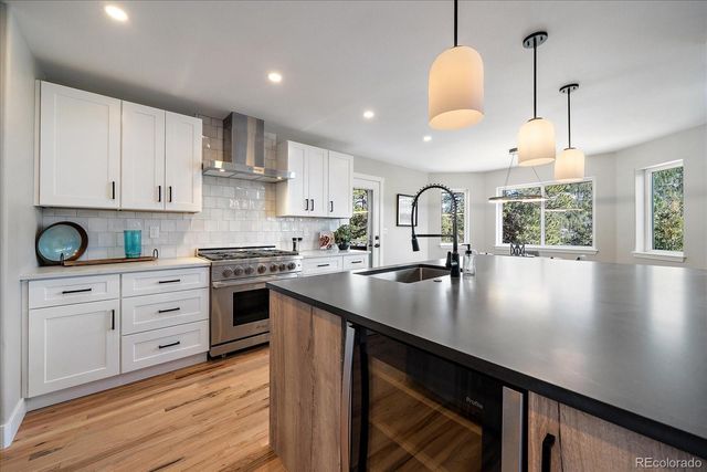 6904 Sprucedale Parkway, Evergreen, CO 80439