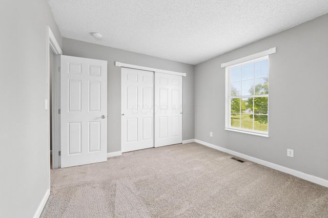 5364 Pickforde Drive, 110B, Columbus, OH 43235