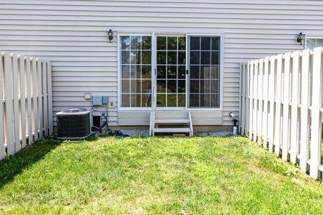5364 Pickforde Drive, 110B, Columbus, OH 43235