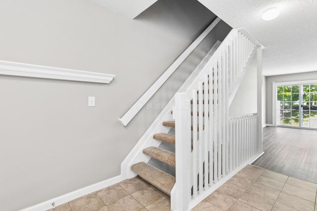 5364 Pickforde Drive, 110B, Columbus, OH 43235