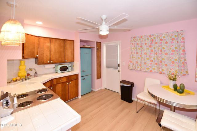 202 N 58TH Street, Mesa, AZ 85205