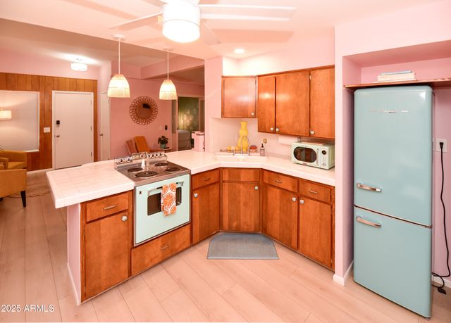 202 N 58TH Street, Mesa, AZ 85205