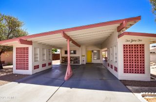 202 N 58TH Street, Mesa, AZ 85205