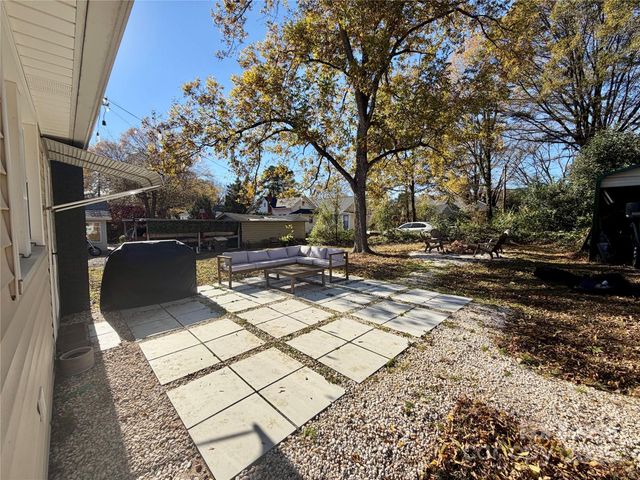 120 S East Avenue, Kannapolis, NC 28083