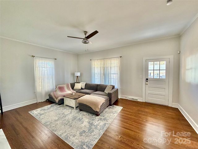 120 S East Avenue, Kannapolis, NC 28083