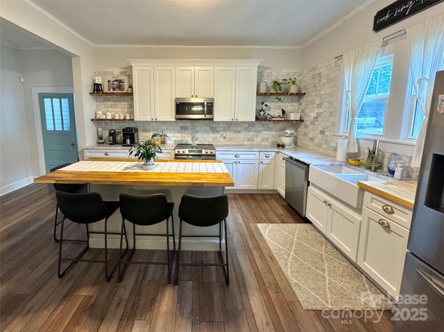 120 S East Avenue, Kannapolis, NC 28083