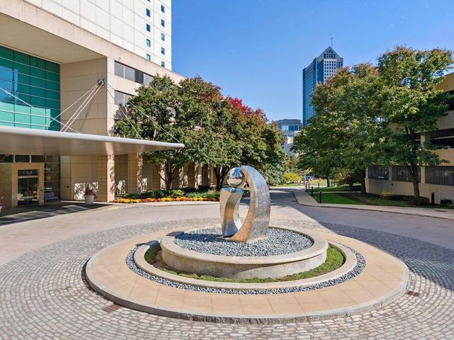 1 Miranova Place, 925, Columbus, OH 43215
