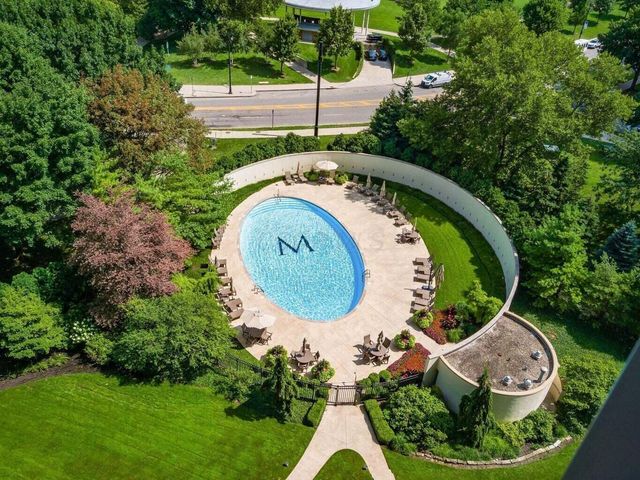 1 Miranova Place, 925, Columbus, OH 43215