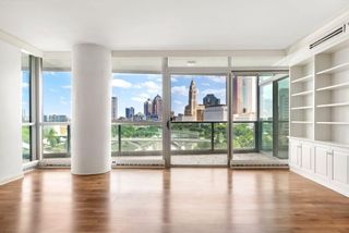 1 Miranova Place, 925, Columbus, OH 43215