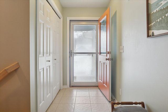 2402 Crest Haven Boulevard, Oronoko Twp, MI 49103