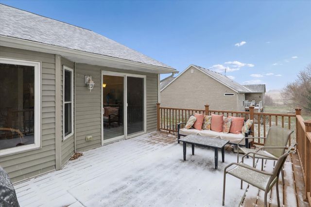 2402 Crest Haven Boulevard, Oronoko Twp, MI 49103