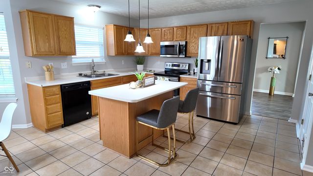 9115 Concert Way, Indianapolis, IN 46231