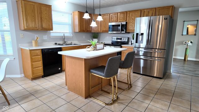 9115 Concert Way, Indianapolis, IN 46231