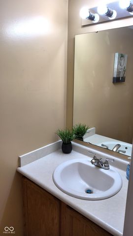 9115 Concert Way, Indianapolis, IN 46231