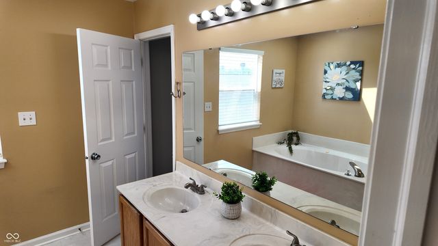 9115 Concert Way, Indianapolis, IN 46231