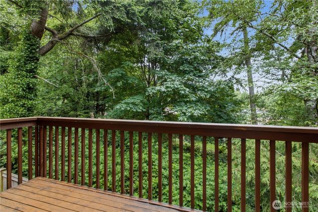 4945 Bowwood Circle NE, Bremerton, WA 98310