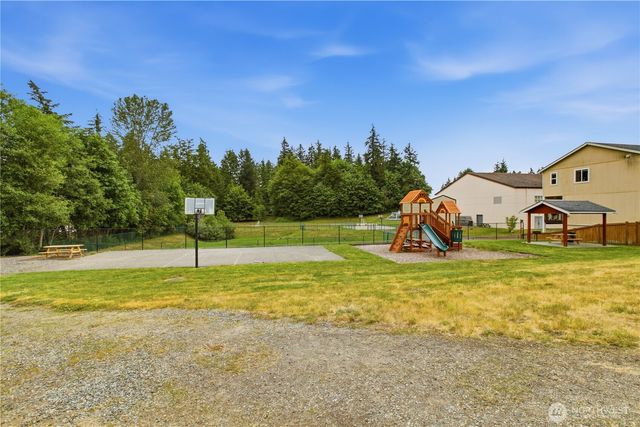 4945 Bowwood Circle NE, Bremerton, WA 98310