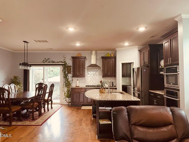 4860 Lily Garden Drive, Apex, NC 27539
