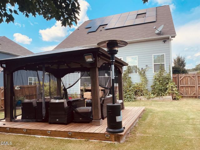 4860 Lily Garden Drive, Apex, NC 27539
