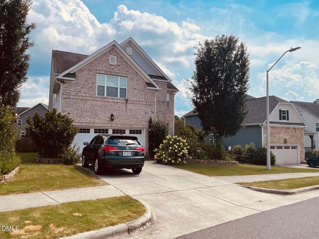 4860 Lily Garden Drive, Apex, NC 27539
