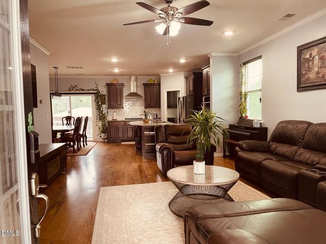 4860 Lily Garden Drive, Apex, NC 27539