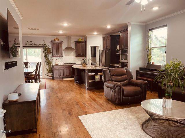 4860 Lily Garden Drive, Apex, NC 27539